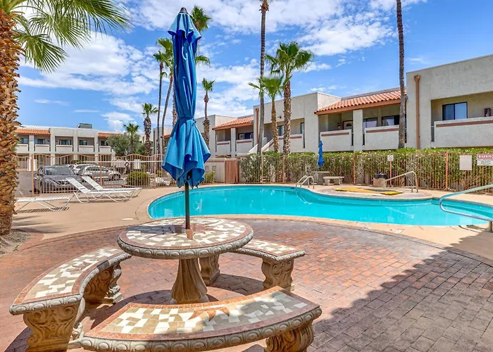 Work, Hike & Swim: W/ Pool Tucson